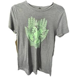 Women's Modern Lux Earth TEE Love Your Mother Love Graphic T Shirt Size Medium